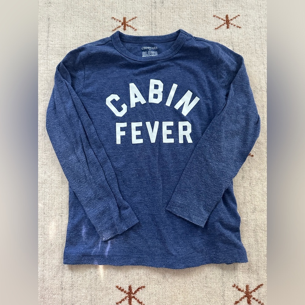 Crewcuts Cabin Fever long sleeve shirt size 4/5.  Shirt glows in the dark